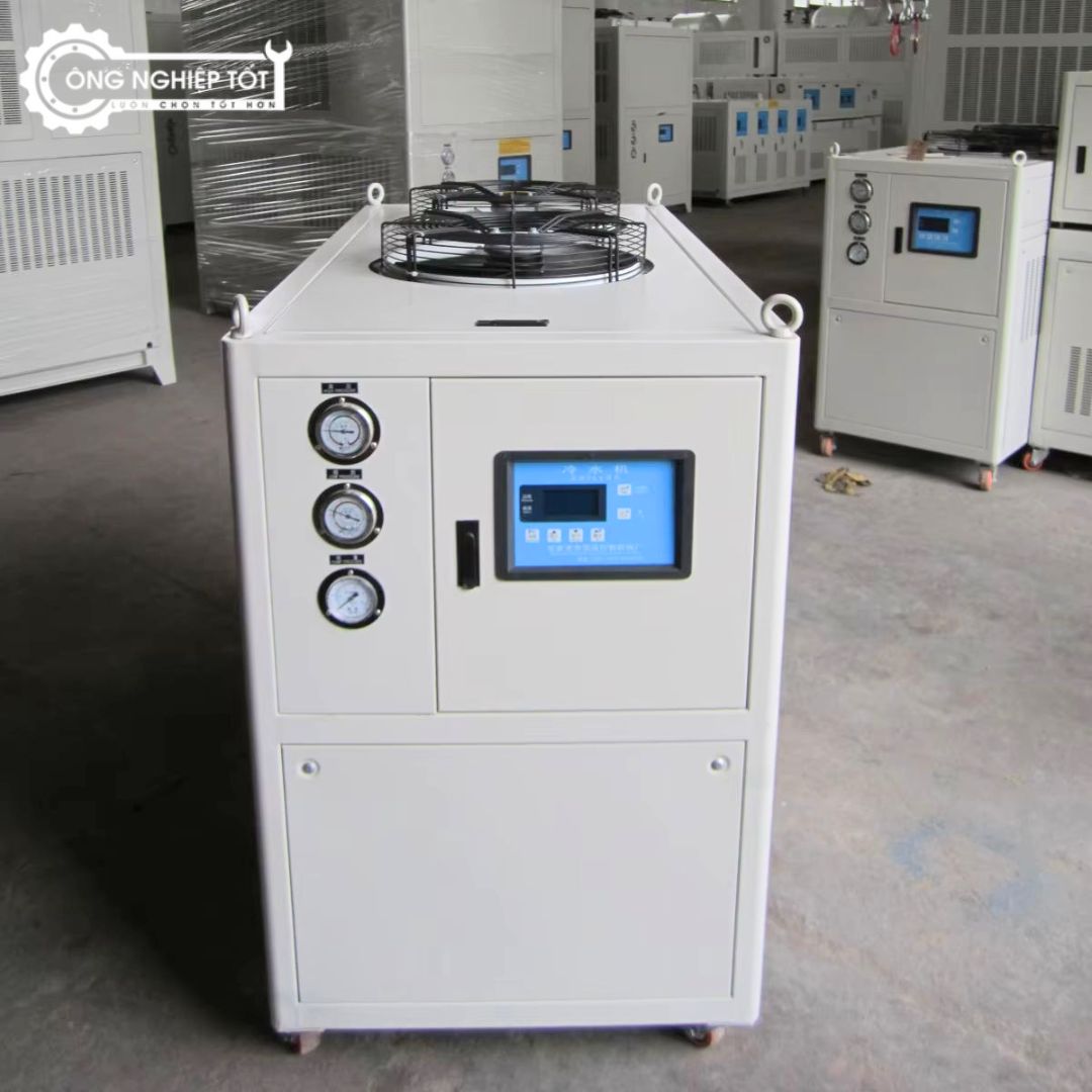 Chiller làm lạnh nước